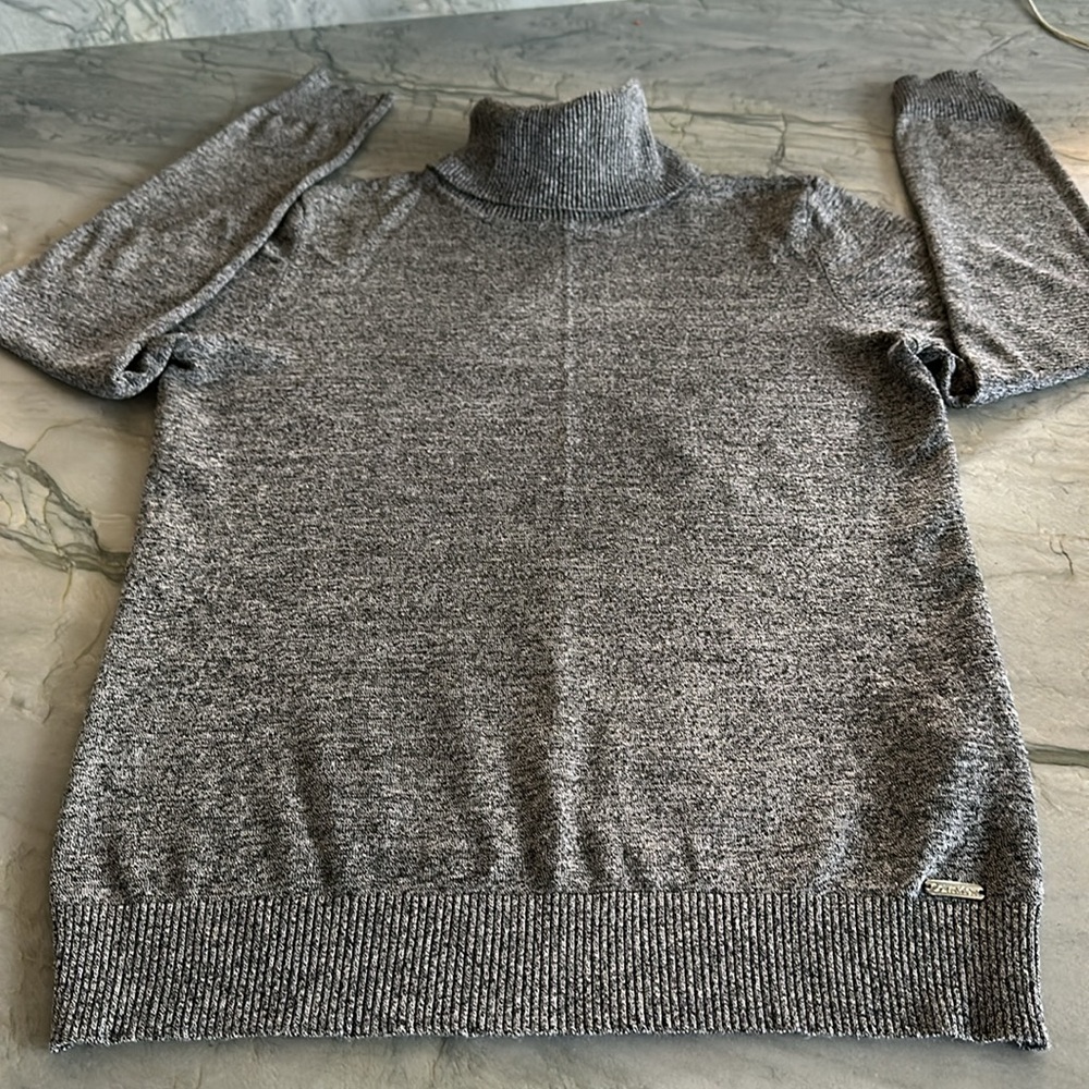 2/$10 Calvin Klein Turtleneck